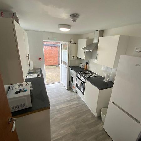 ホテル 174 Boaler Street リヴァプール エクステリア 写真